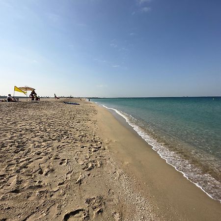 Holiday Home La Mer Dubai Exterior photo